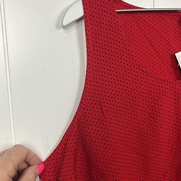 J. Jill Womens Tank L Red Black Polka Dots Sleeveless Pullover Curved Hem Rayon - Picture 3 of 10